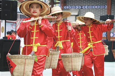 柳江壮语附属小学，壮文化传承与发扬的教育实践之路