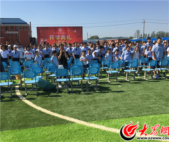 菏泽华中附属小学，育人为本，质量铸就校园辉煌