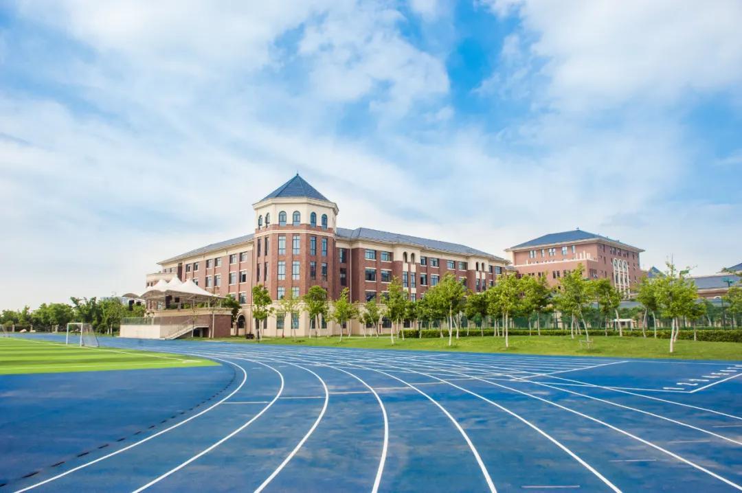 太湖新城附属小学，育人为本，塑造未来之光