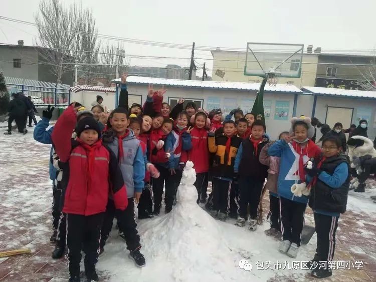 沙河航天附属小学，探索宇宙，培育未来航天英才之旅