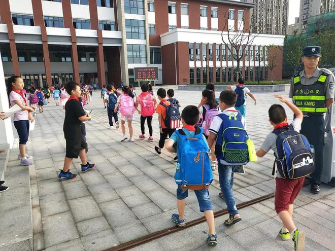 即墨附属小学入学指南概览