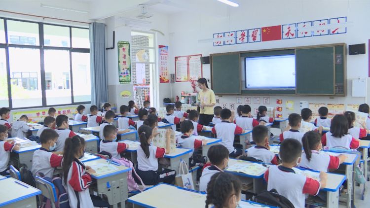 琼海附属小学，活力与潜力的探索之旅