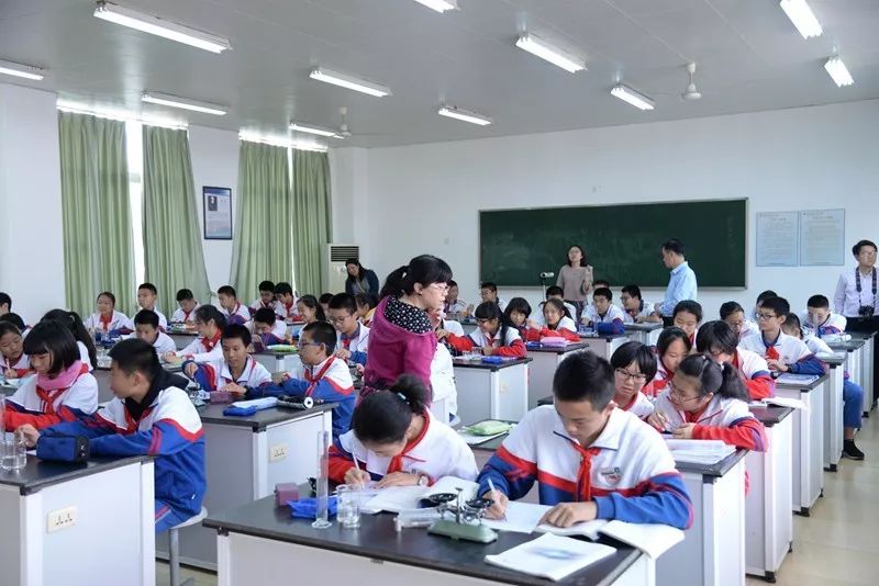 利玛窦中学附属小学，未来领袖的摇篮培育地