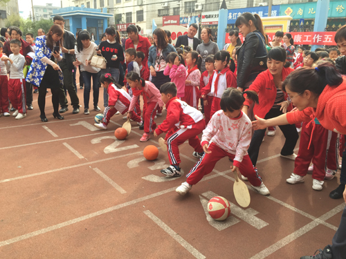 湘南附属小学举报事件，透明化管理与公正处理不可或缺