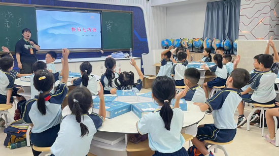 新隆附属小学，培育未来的摇篮