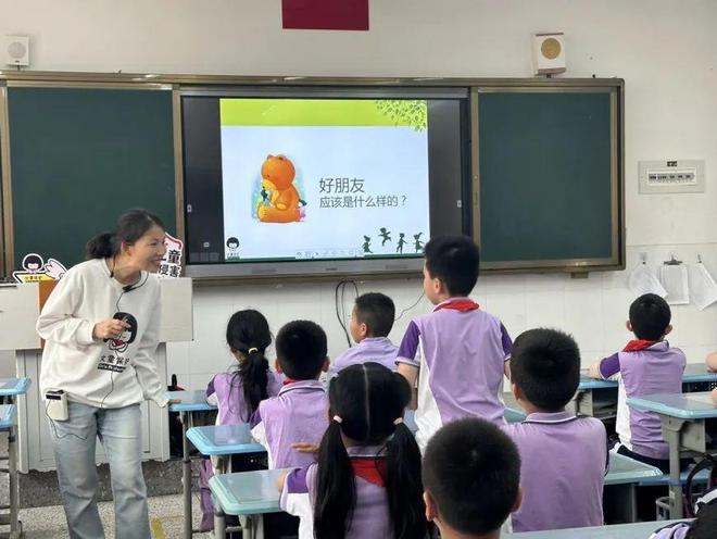 进修小学附属小学，卓越追求与实践探索的教育之旅