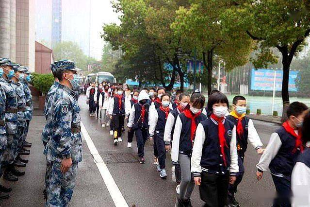 空军预警附属小学，英才培育的摇篮